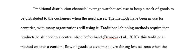 What are the differences between the use of traditional distribution center