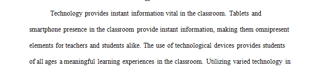 How do technology implementation best practices differ based on learning environment